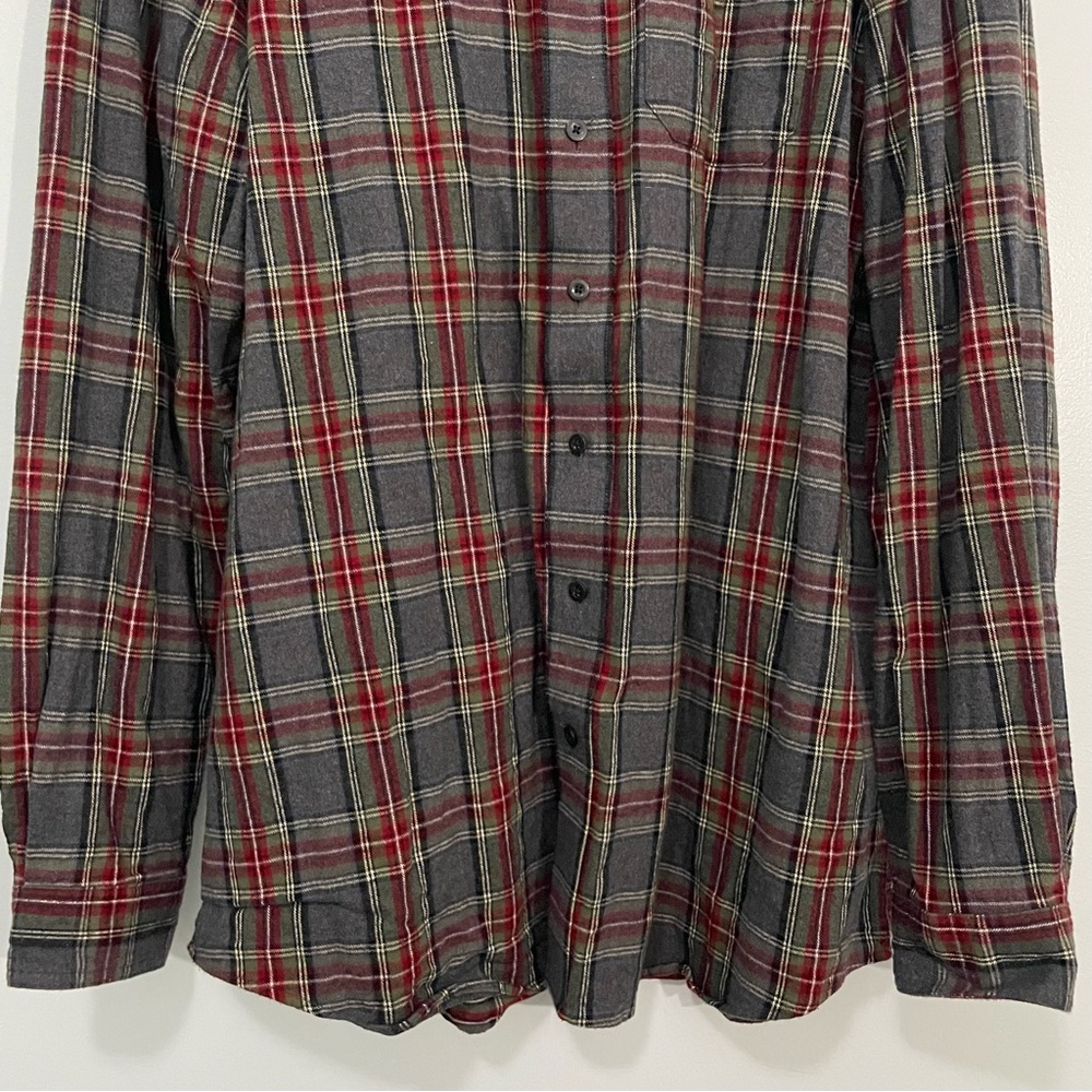 L.L. Bean Red and Gray Flannel Plaid Casual Button Down Shirt XL Tall - Picture 4 of 10